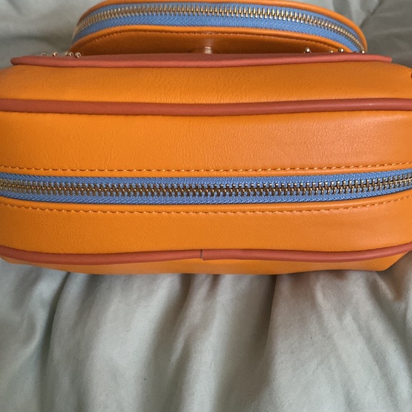 Loungefly Bambi purse - Picture 4 of 4